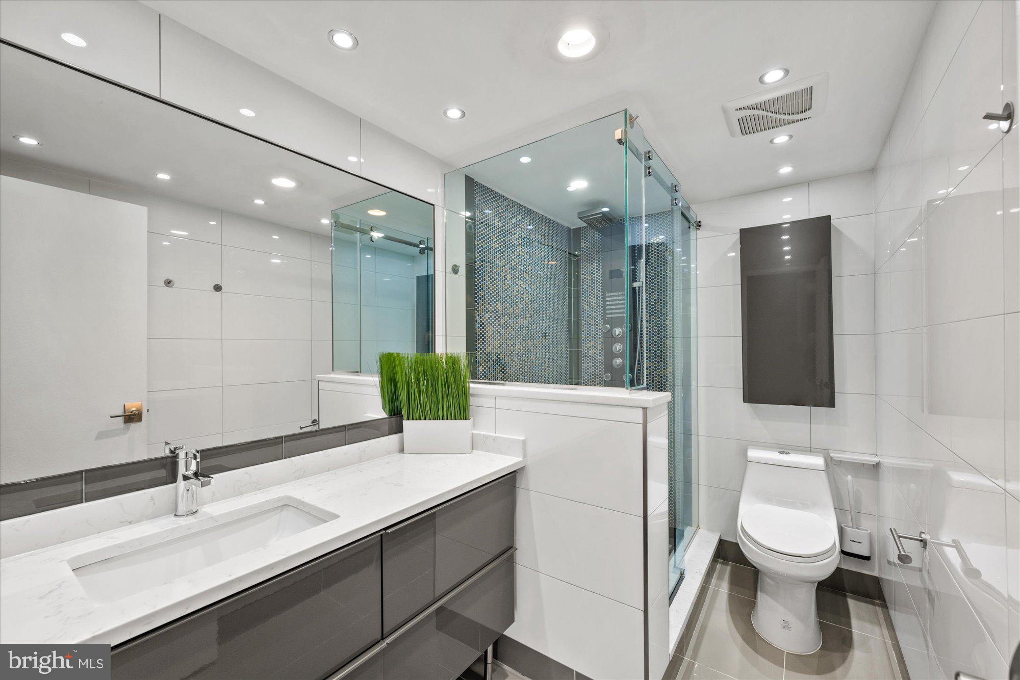 6101 EDSALL ROAD 501