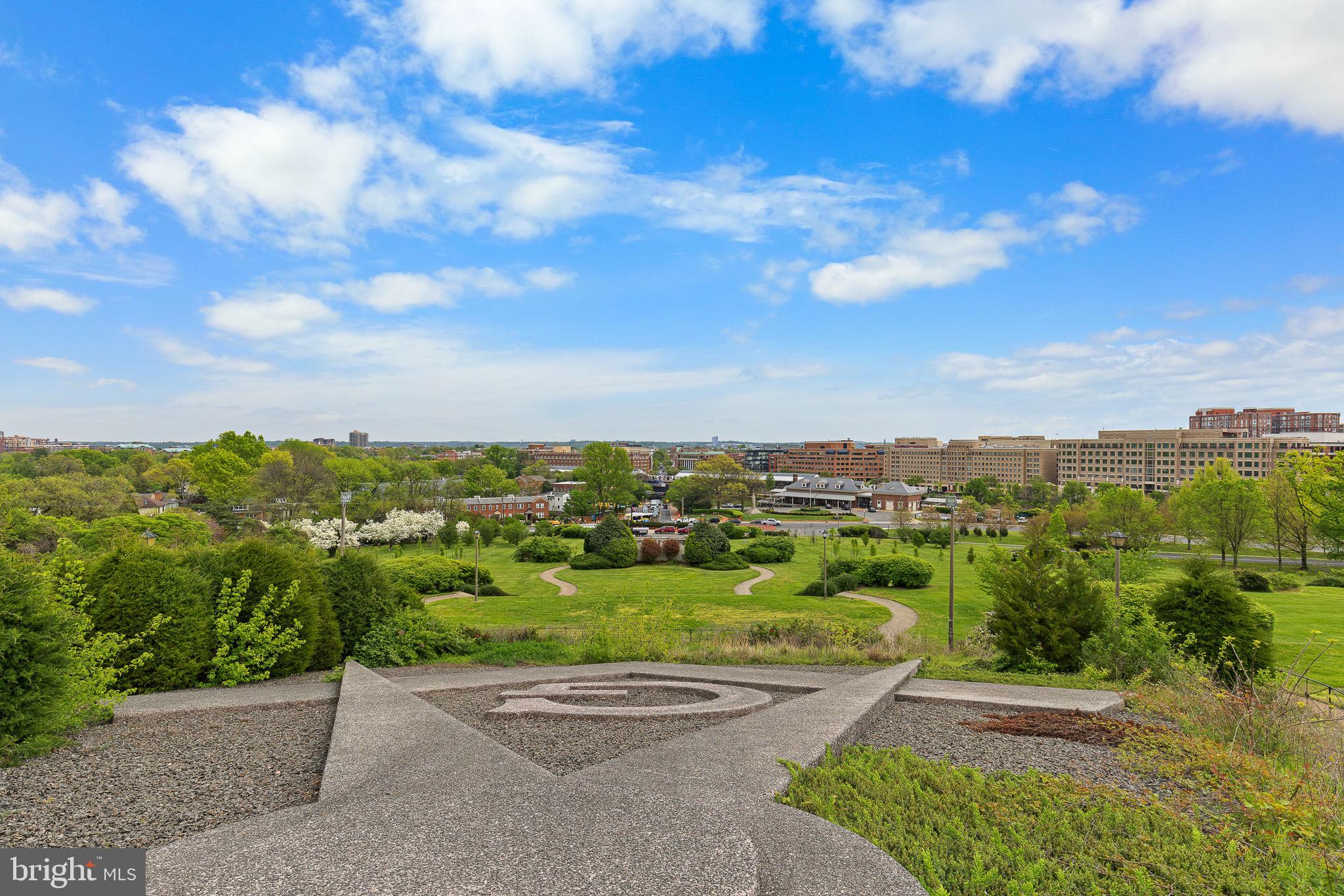 128 ROBERTS LANE 301