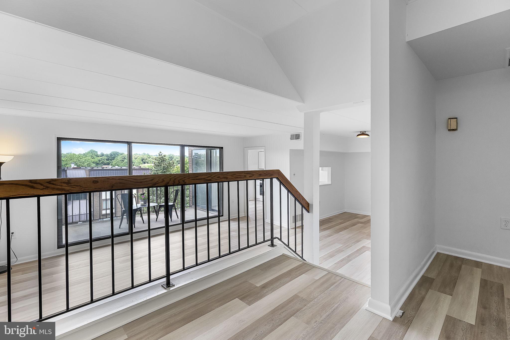 128 ROBERTS LANE 301