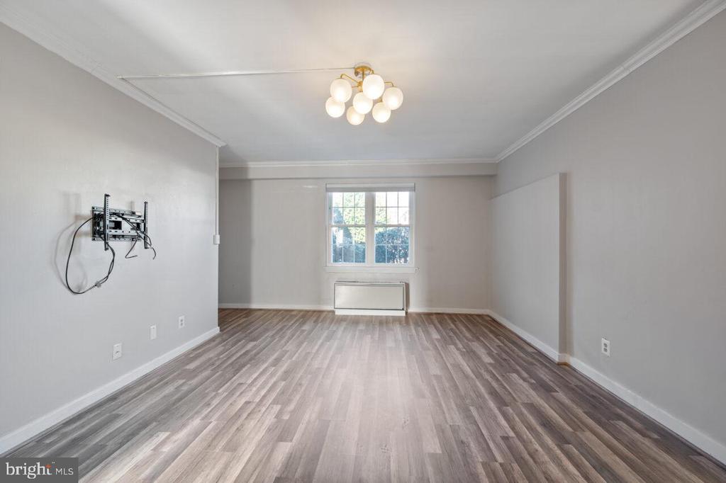 115 E GLEBE ROAD A