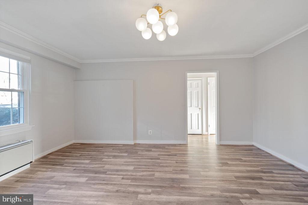 115 E GLEBE ROAD A