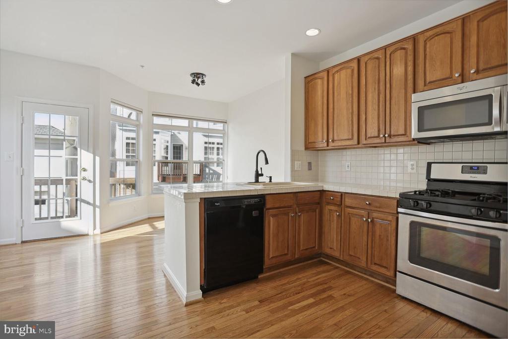 5133 GARDNER DRIVE