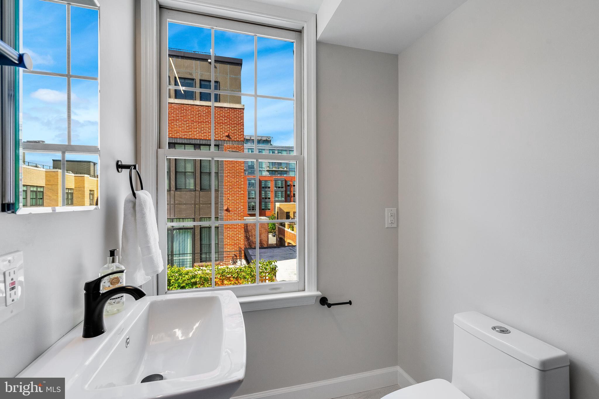 311 HEARTHSTONE MEWS