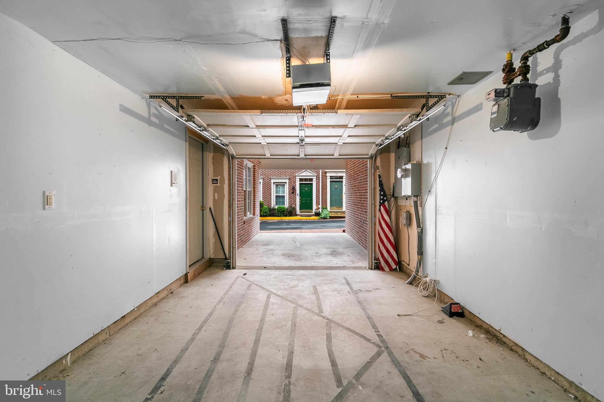 311 HEARTHSTONE MEWS