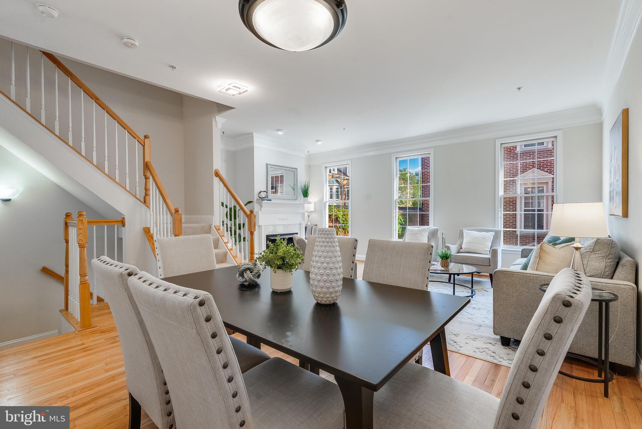 311 HEARTHSTONE MEWS