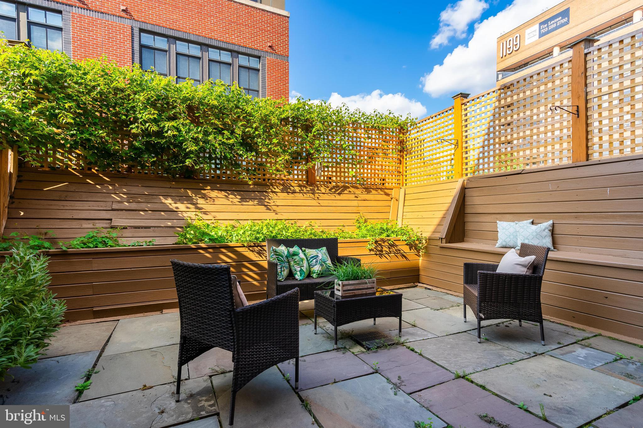 311 HEARTHSTONE MEWS