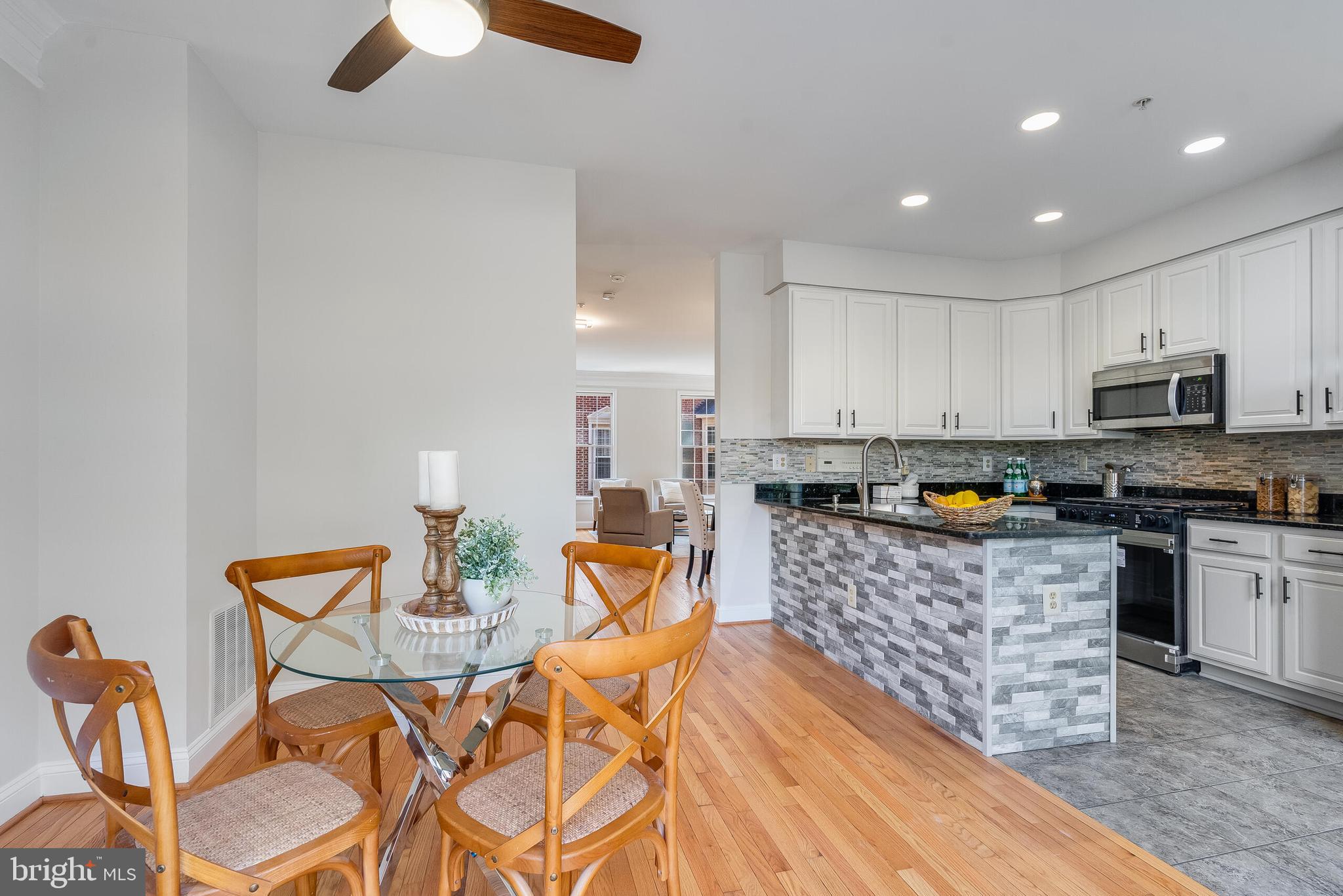 311 HEARTHSTONE MEWS