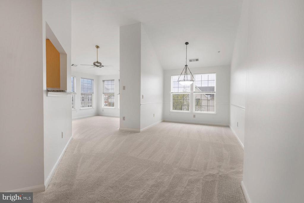 4950 BRENMAN PARK DRIVE 404