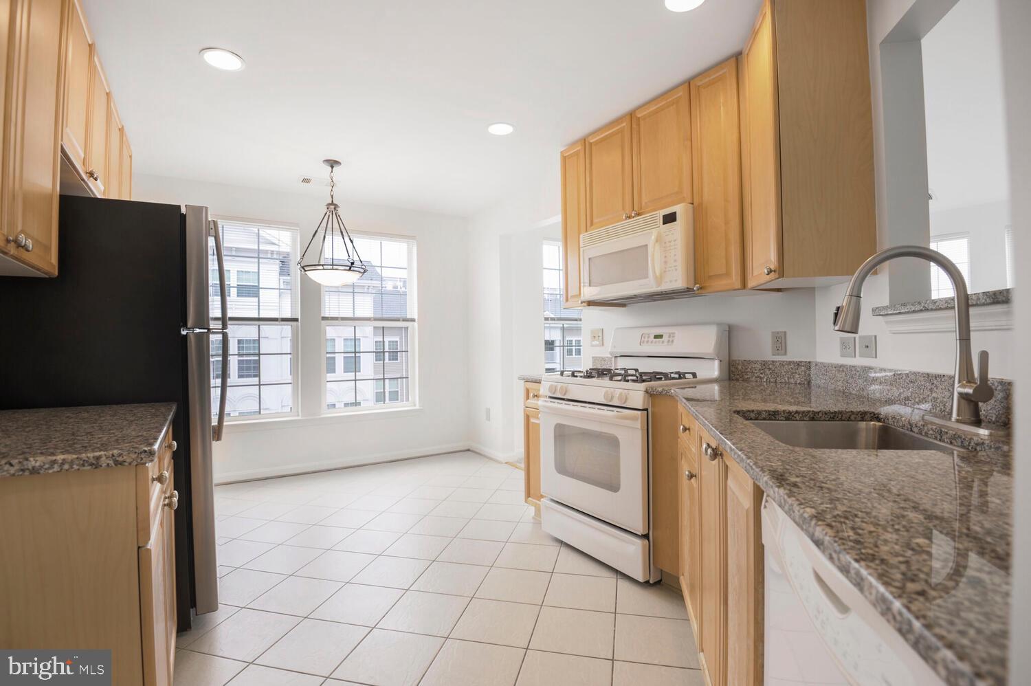 4950 BRENMAN PARK DRIVE 404