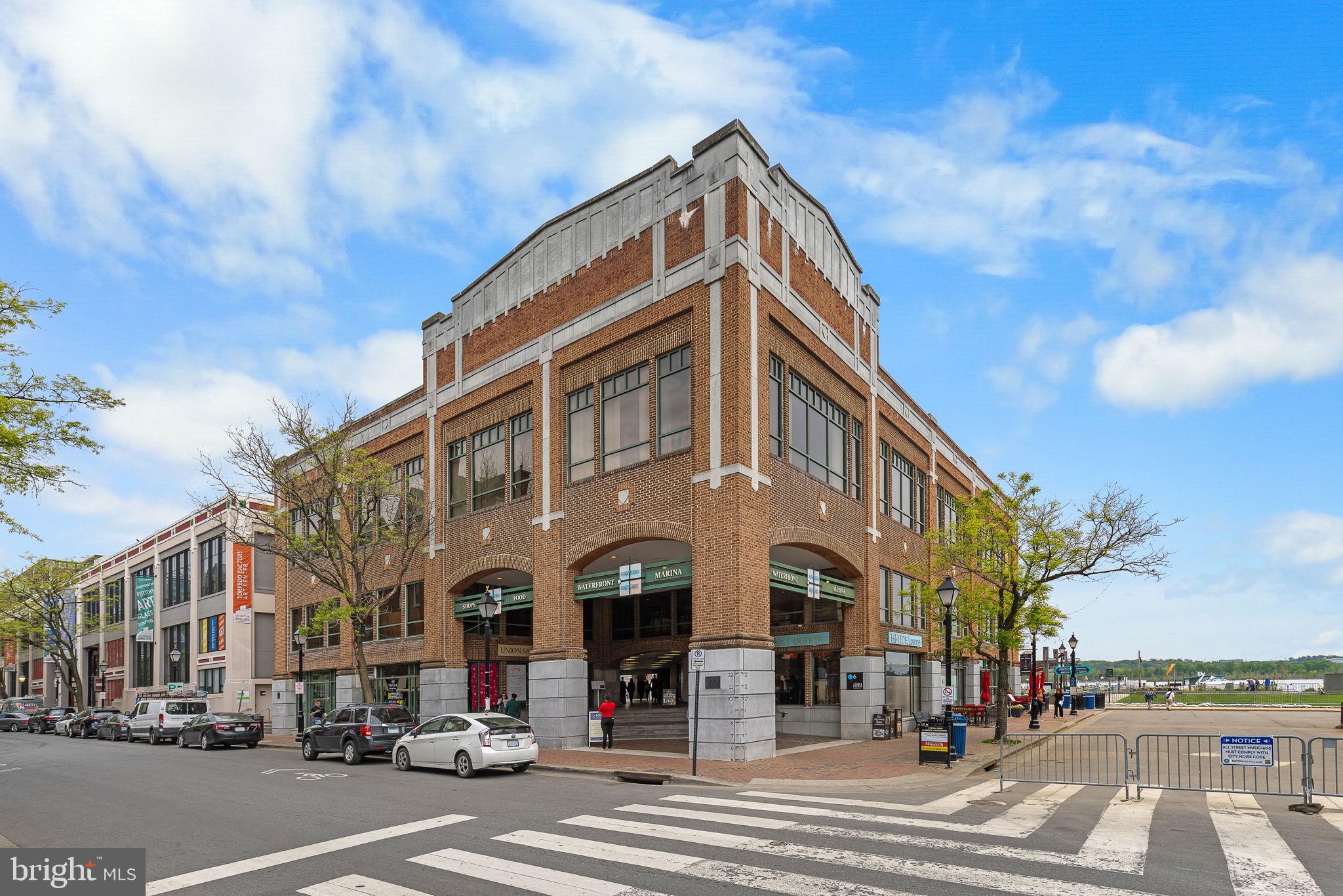 801 N PITT STREET 709