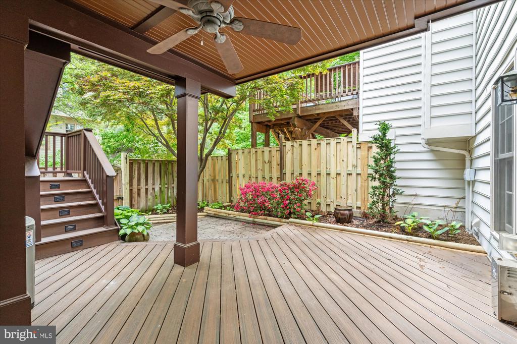 1236 DARTMOUTH ROAD