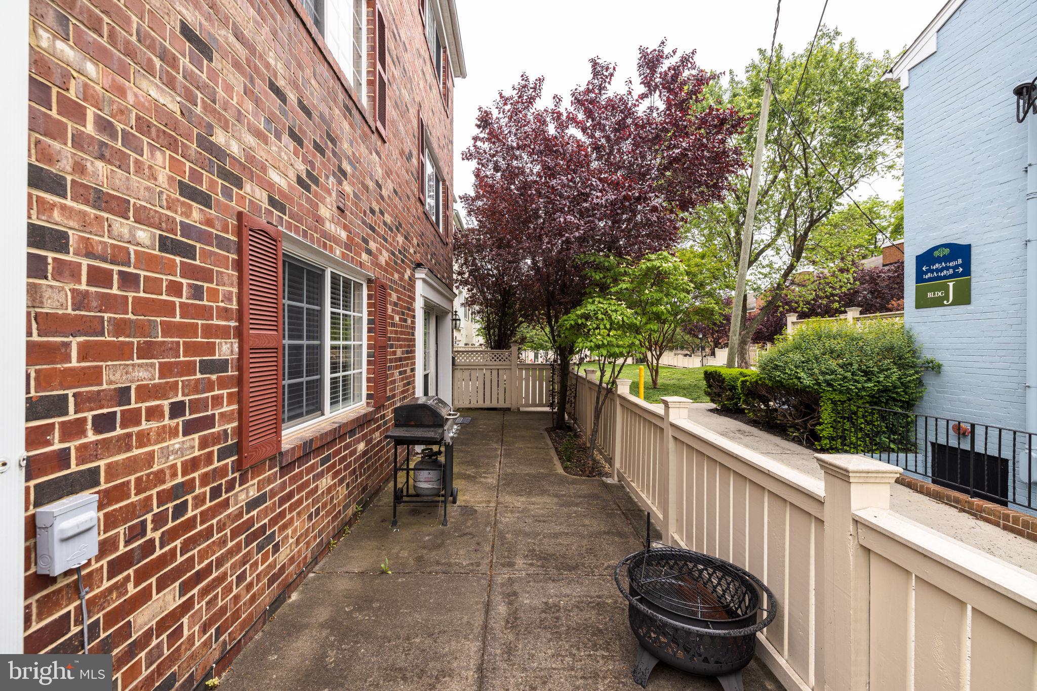 1465 N VAN DORN STREET B