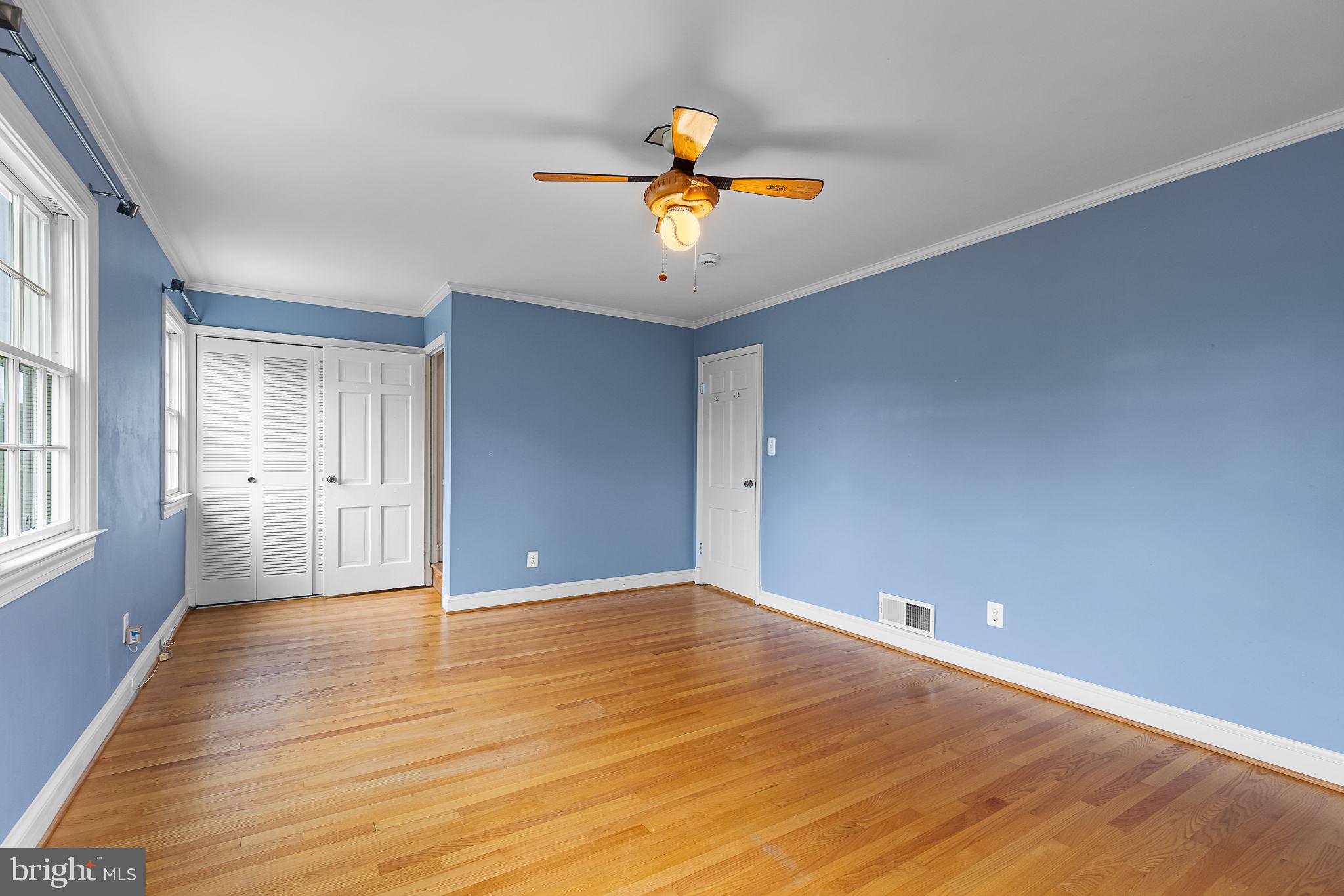 404 CROWN VIEW DRIVE