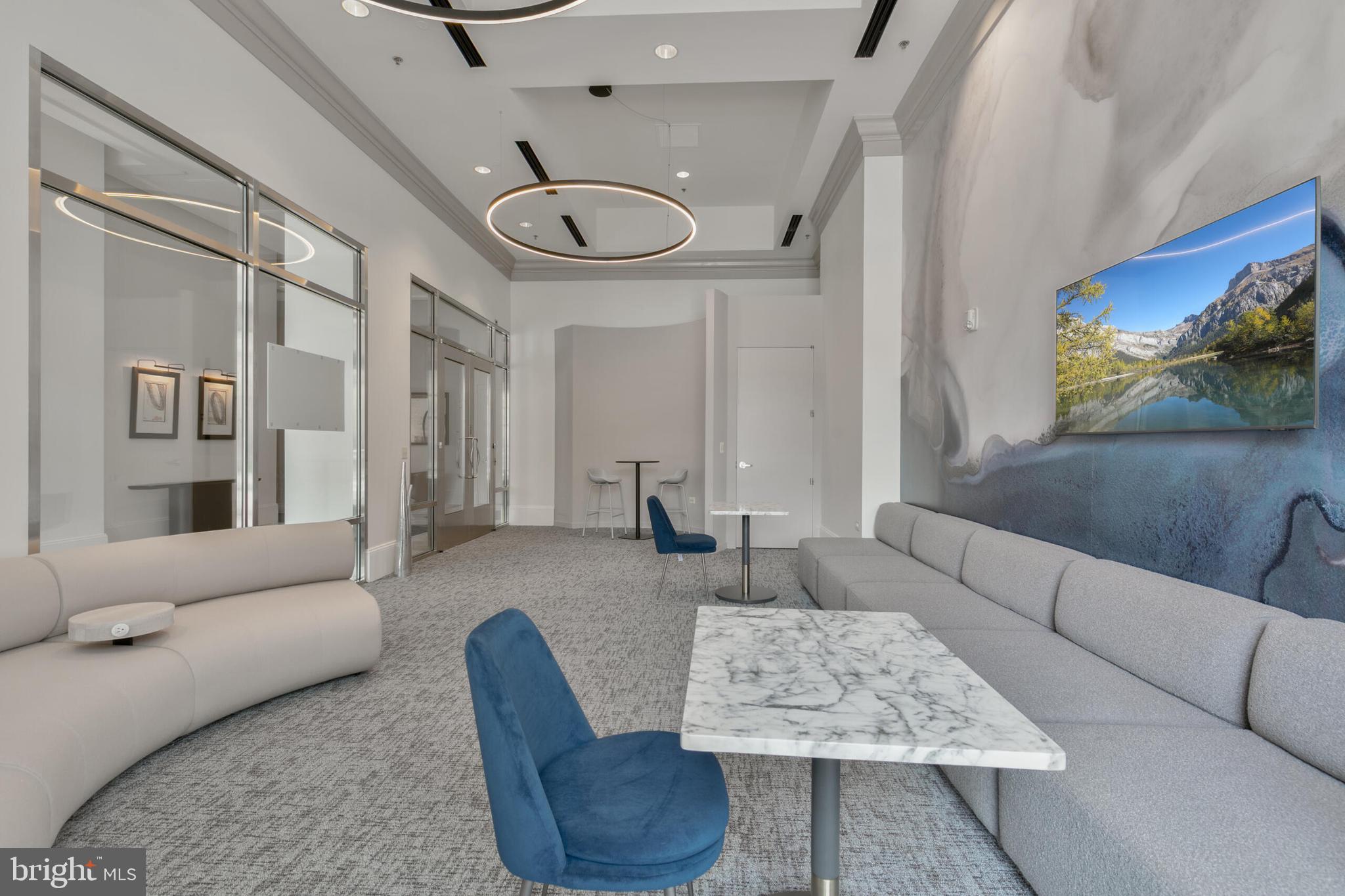 309 HOLLAND LANE 136