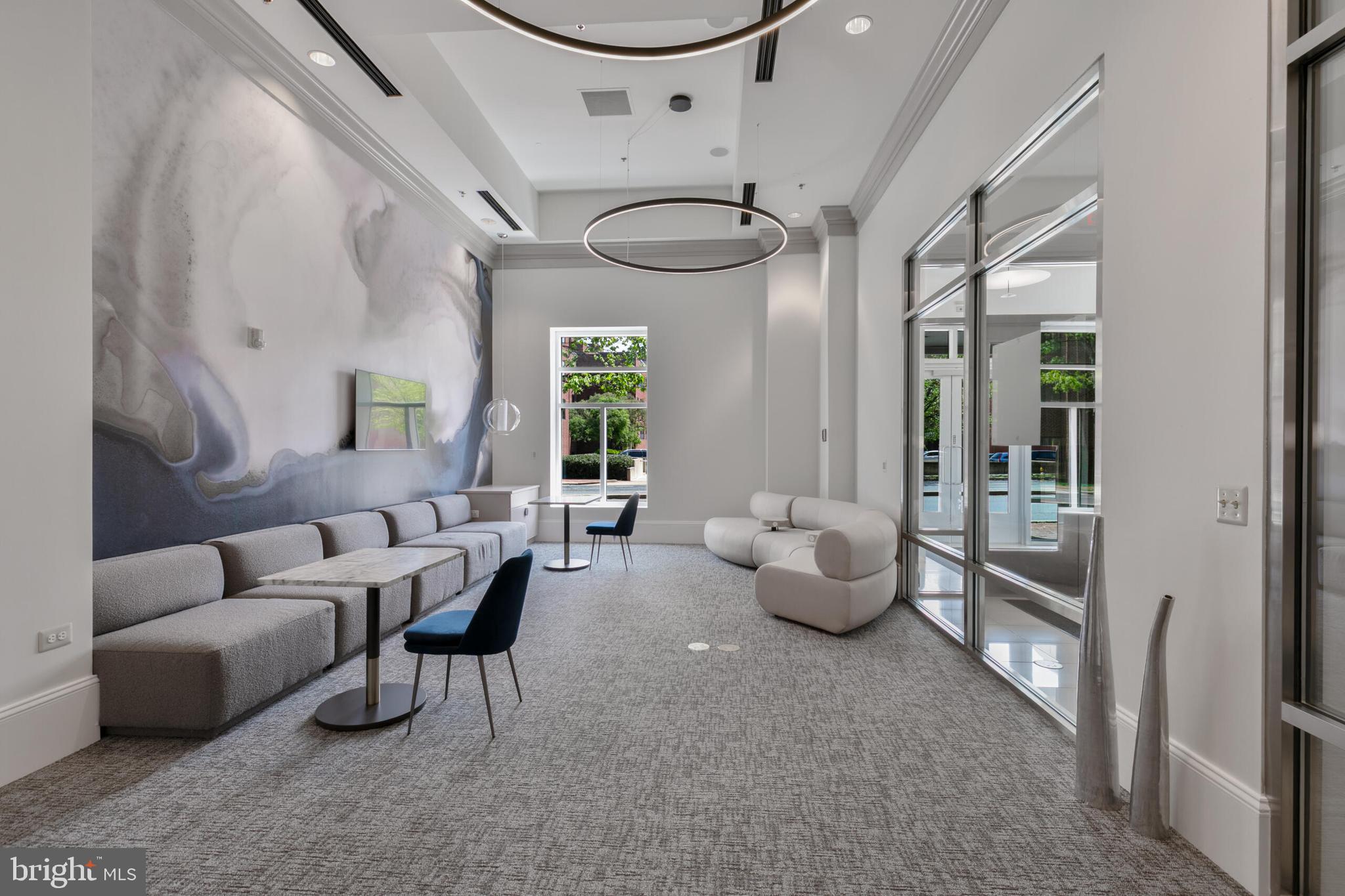 309 HOLLAND LANE 136