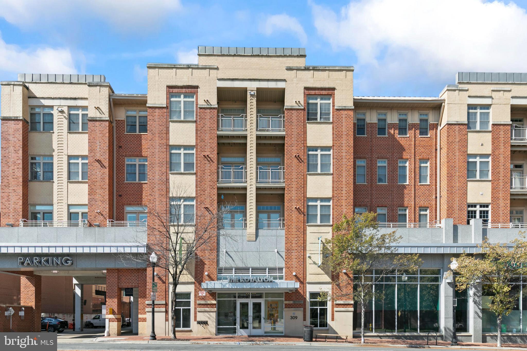 309 HOLLAND LANE 136