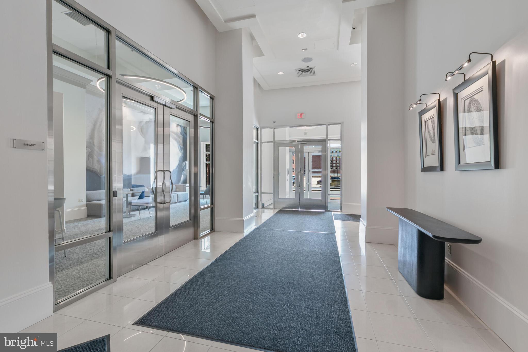 309 HOLLAND LANE 136