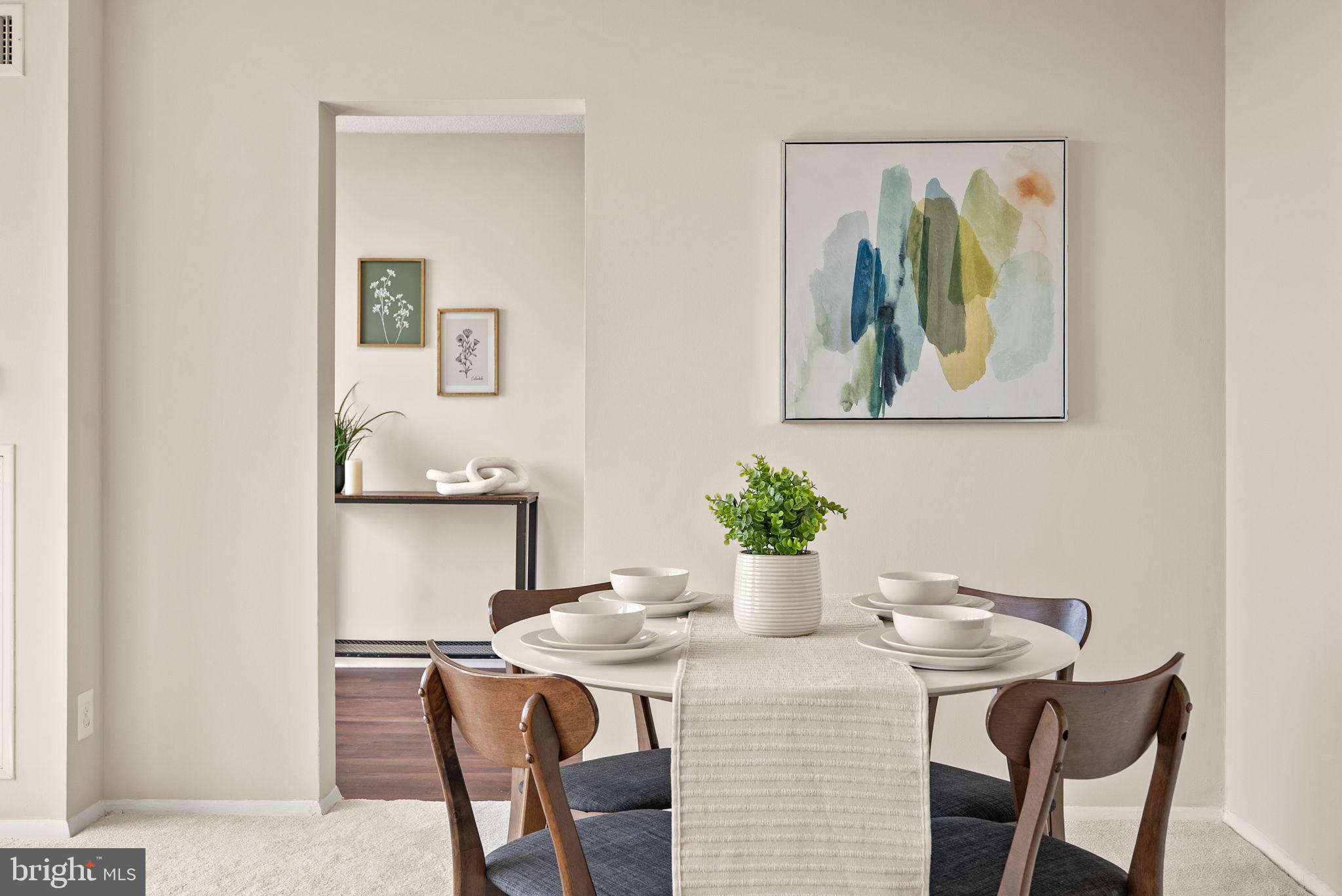 501 SLATERS LANE 1016