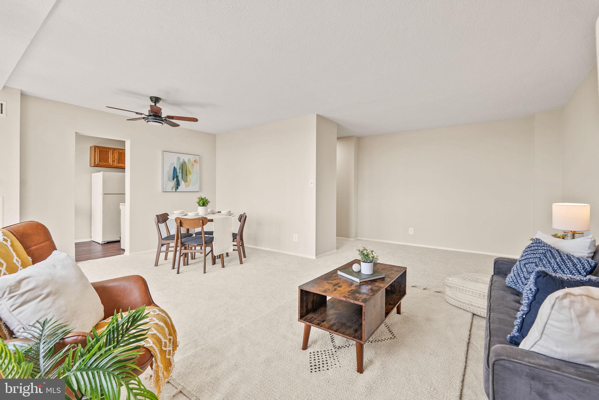 501 SLATERS LANE 1016