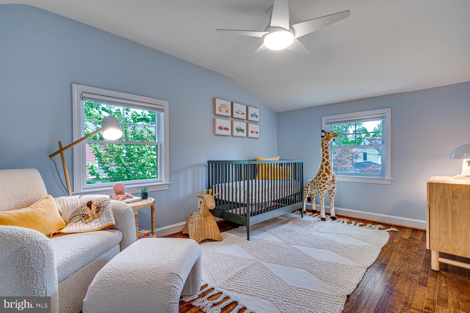 704 GRAND VIEW DRIVE