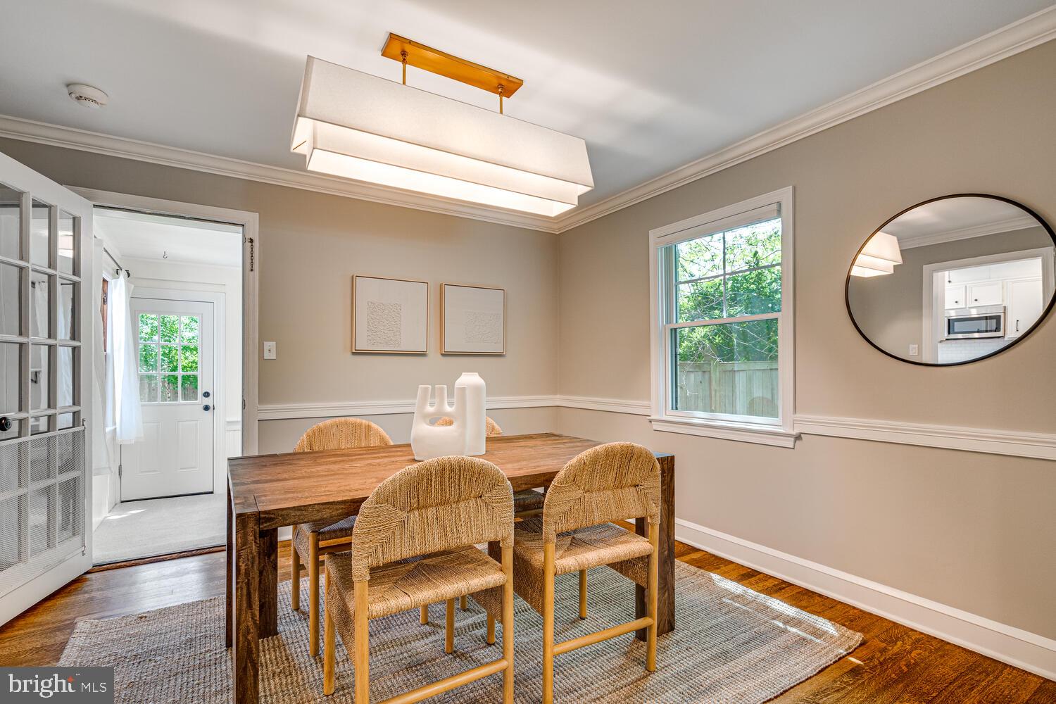 704 GRAND VIEW DRIVE