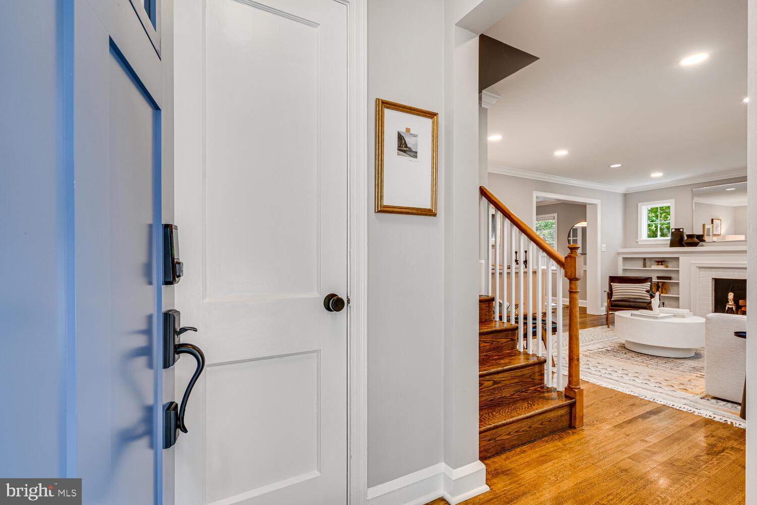 704 GRAND VIEW DRIVE