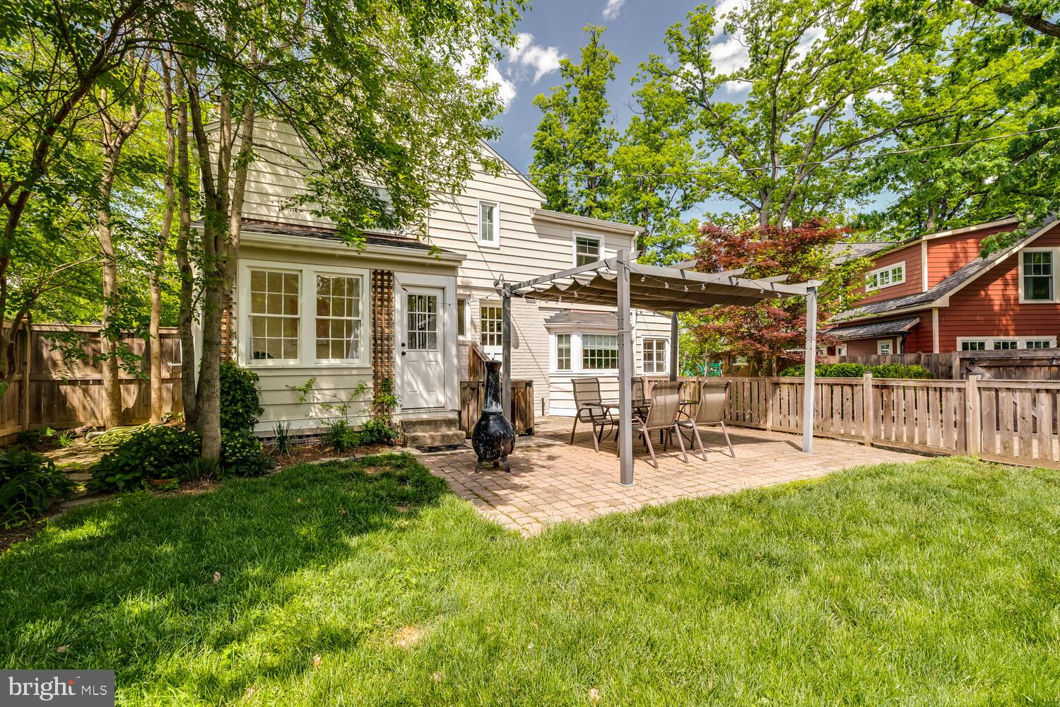 704 GRAND VIEW DRIVE