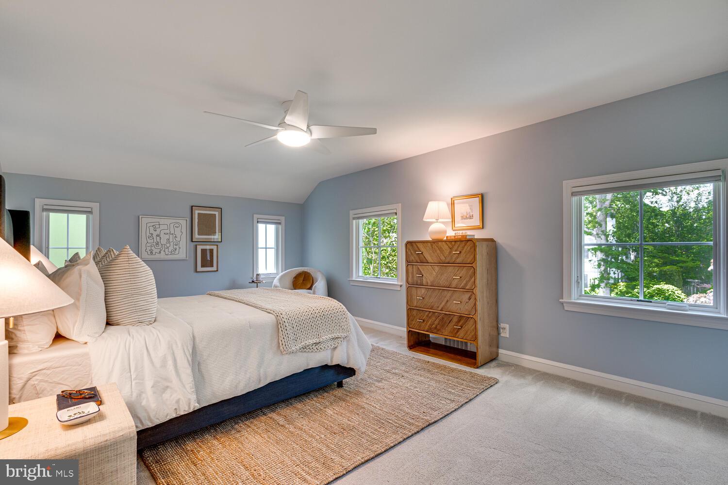 704 GRAND VIEW DRIVE