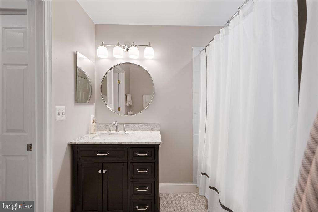 4951 BRENMAN PARK DRIVE 414