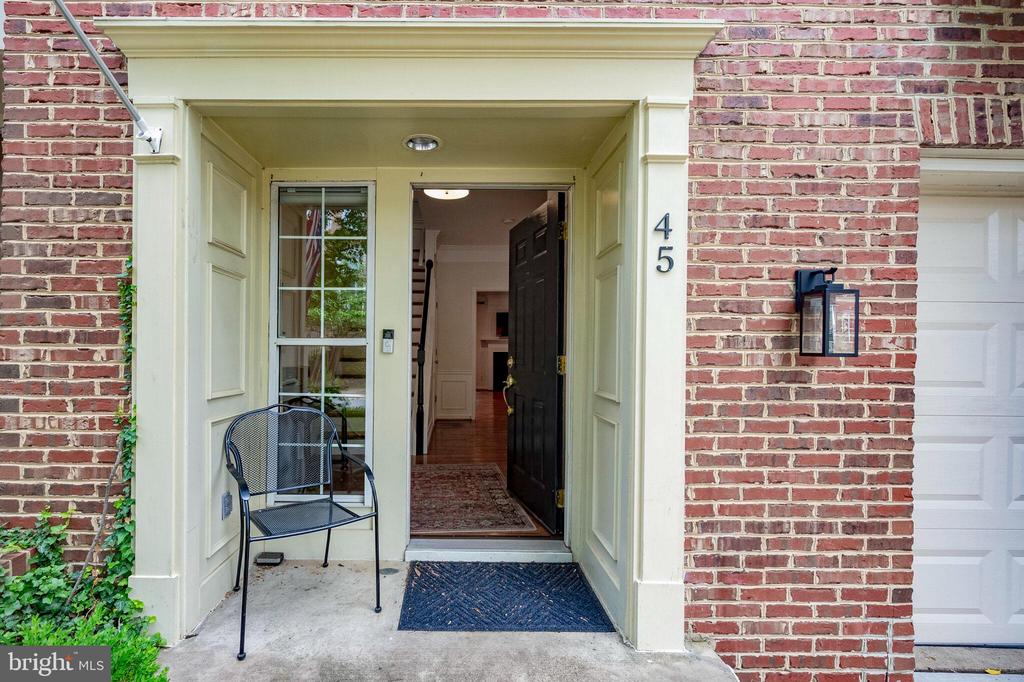 45 ARELL COURT