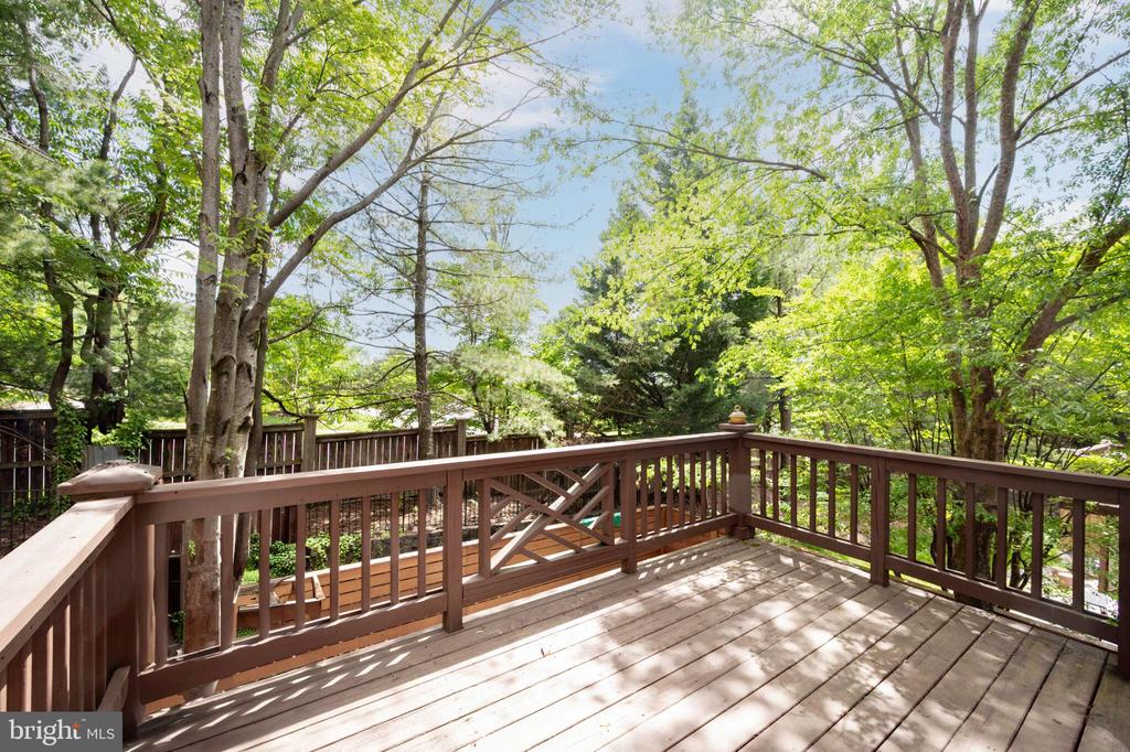 45 ARELL COURT