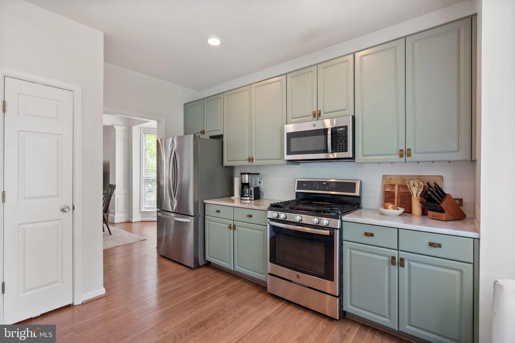 45 ARELL COURT