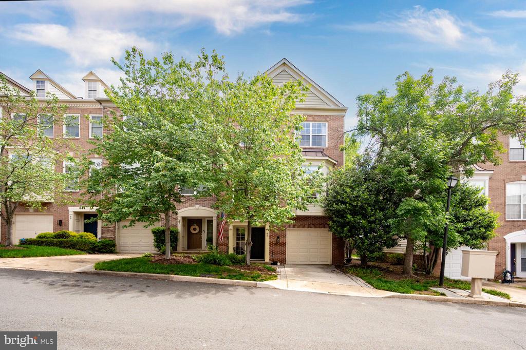 45 ARELL COURT