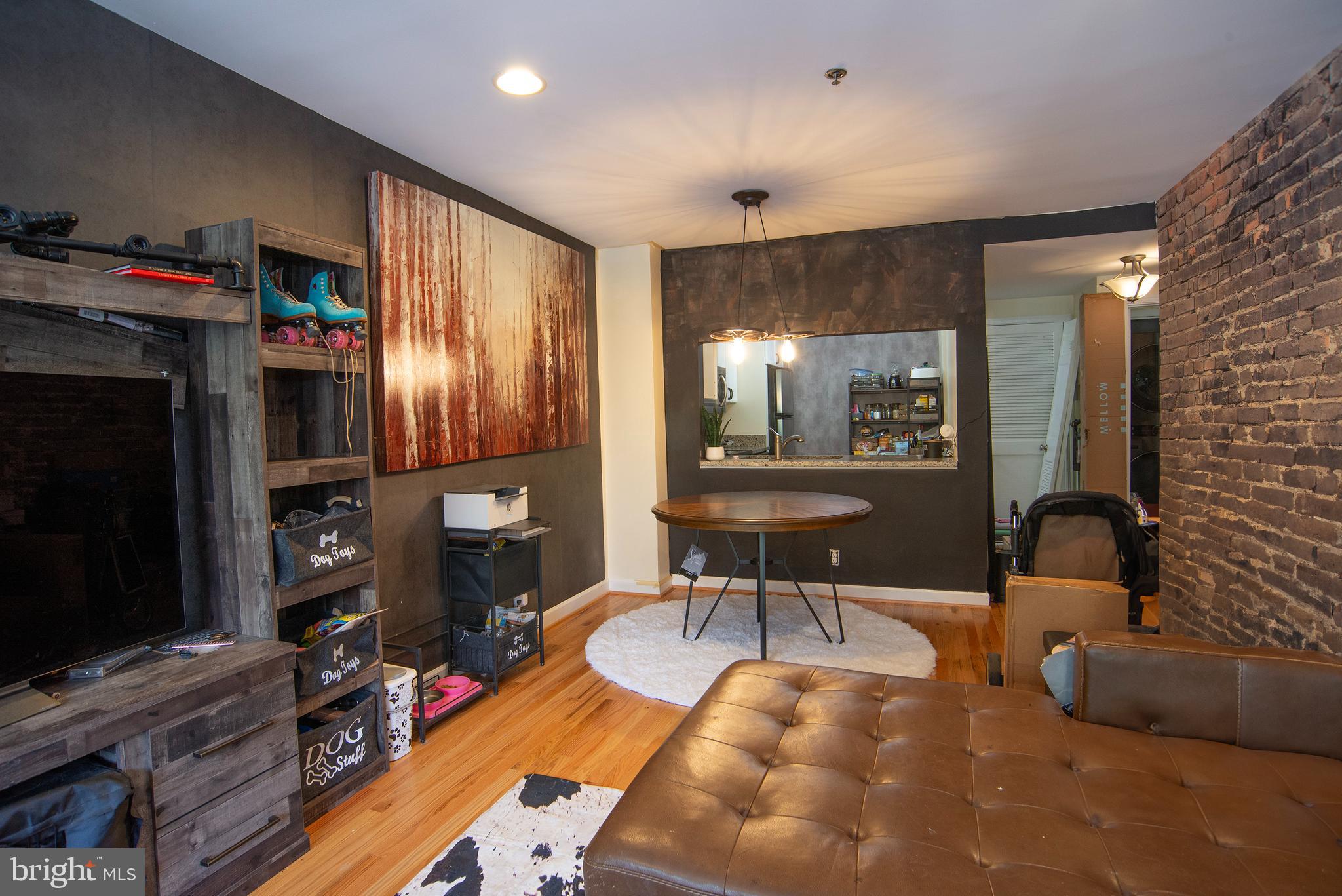 110 CAMERON STREET CS104