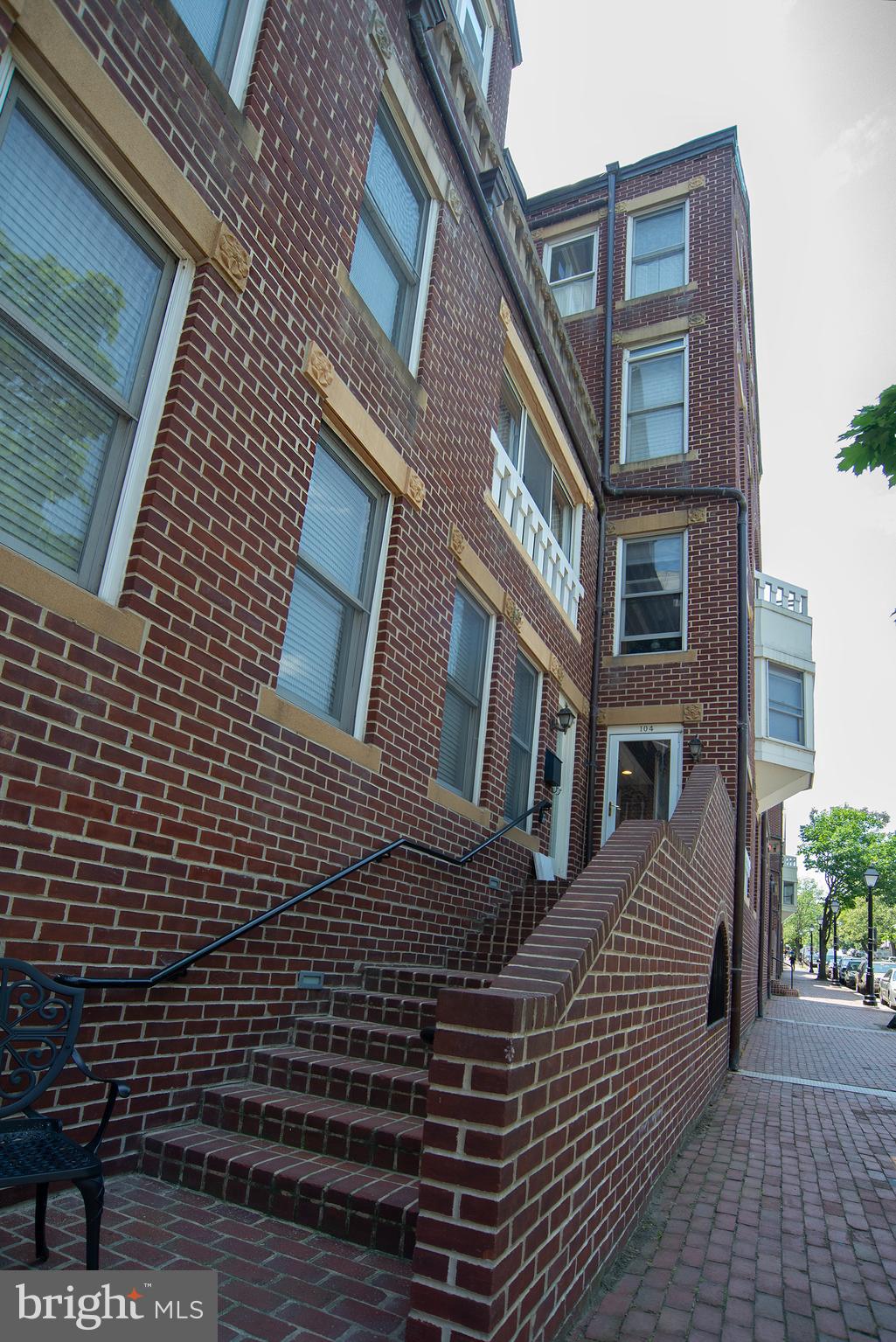 110 CAMERON STREET CS104