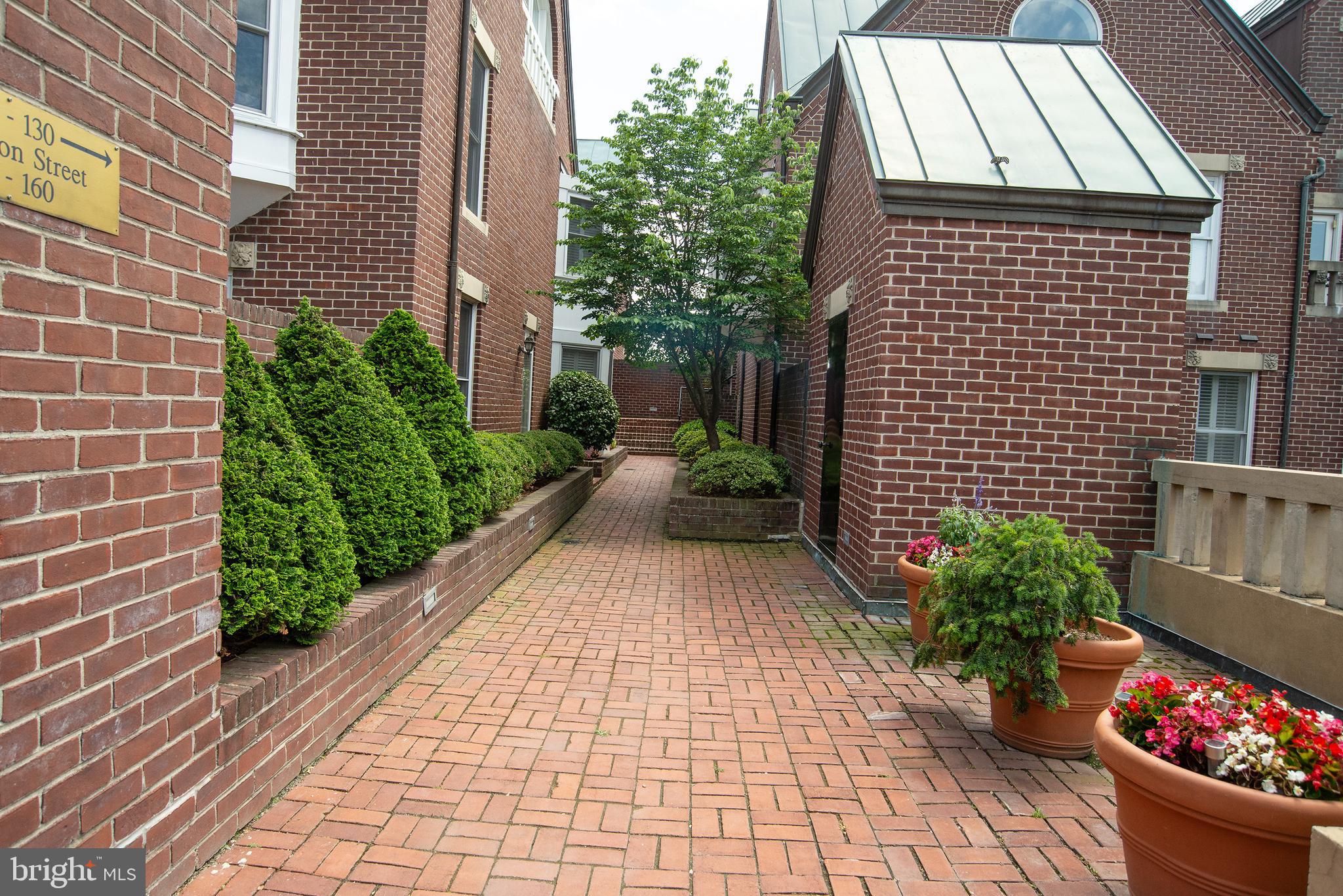 110 CAMERON STREET CS104