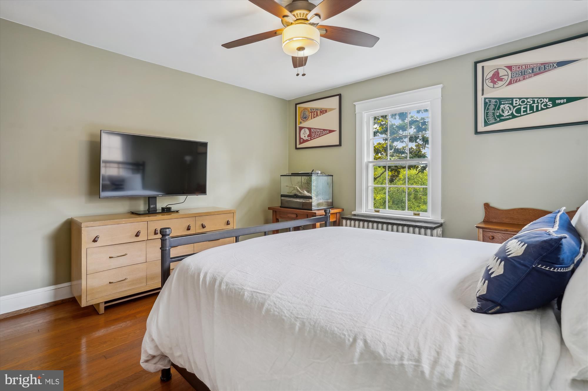 402 W MASONIC VIEW AVENUE