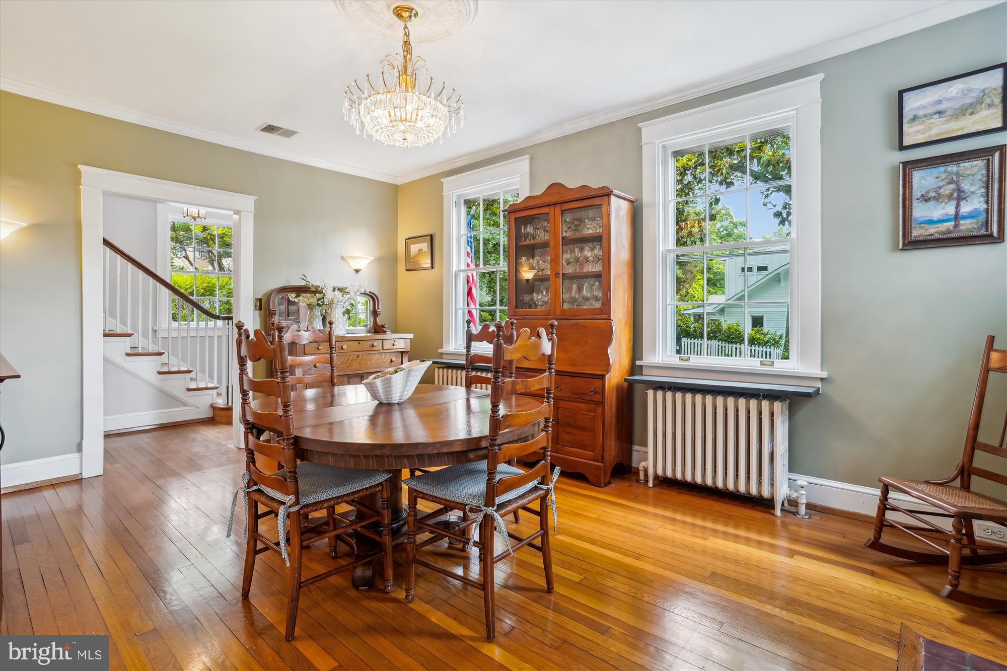 402 W MASONIC VIEW AVENUE