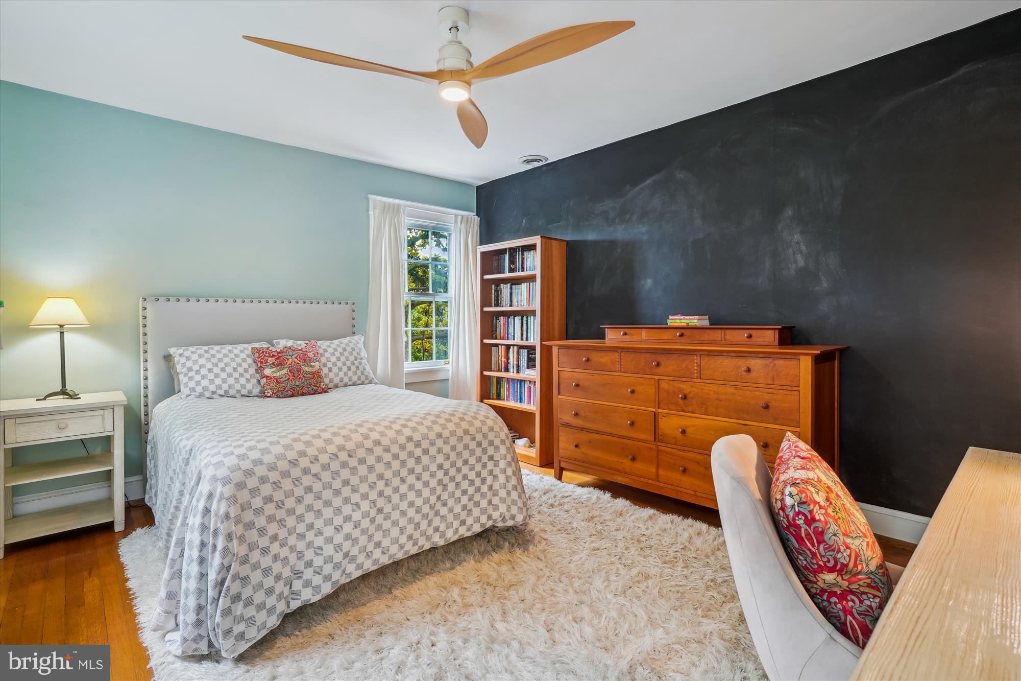 402 W MASONIC VIEW AVENUE