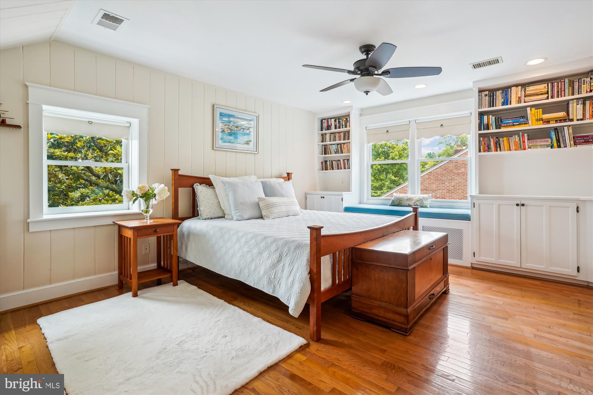 402 W MASONIC VIEW AVENUE