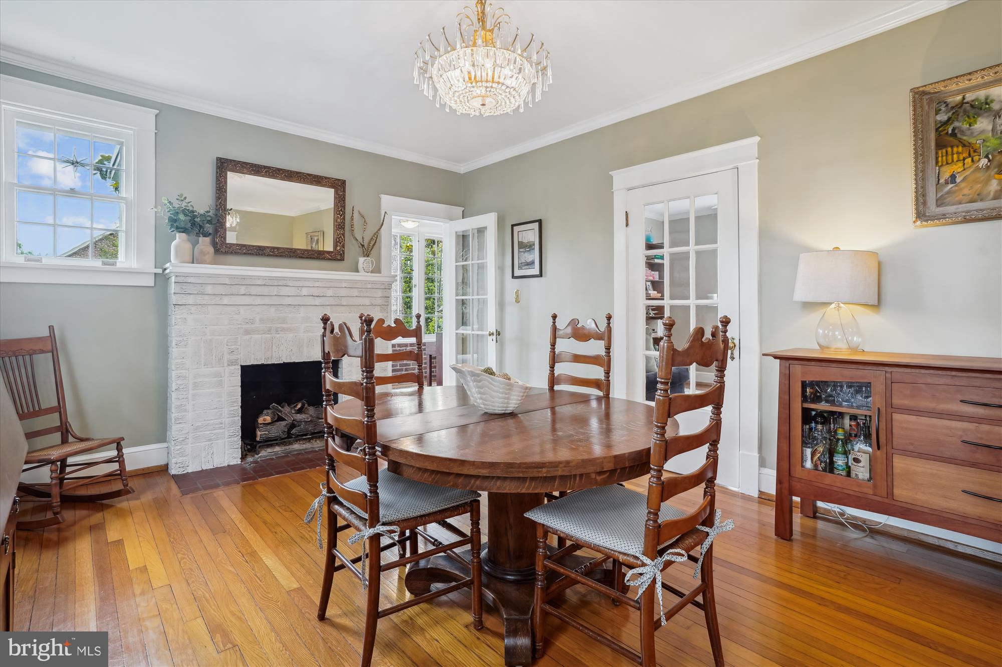 402 W MASONIC VIEW AVENUE