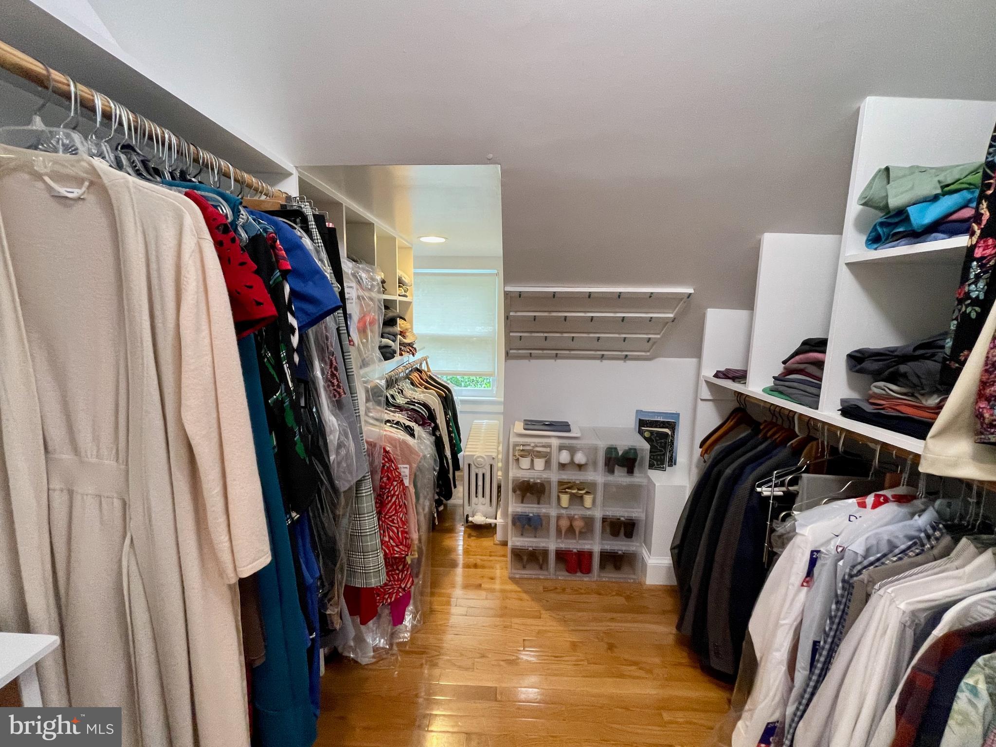 402 W MASONIC VIEW AVENUE