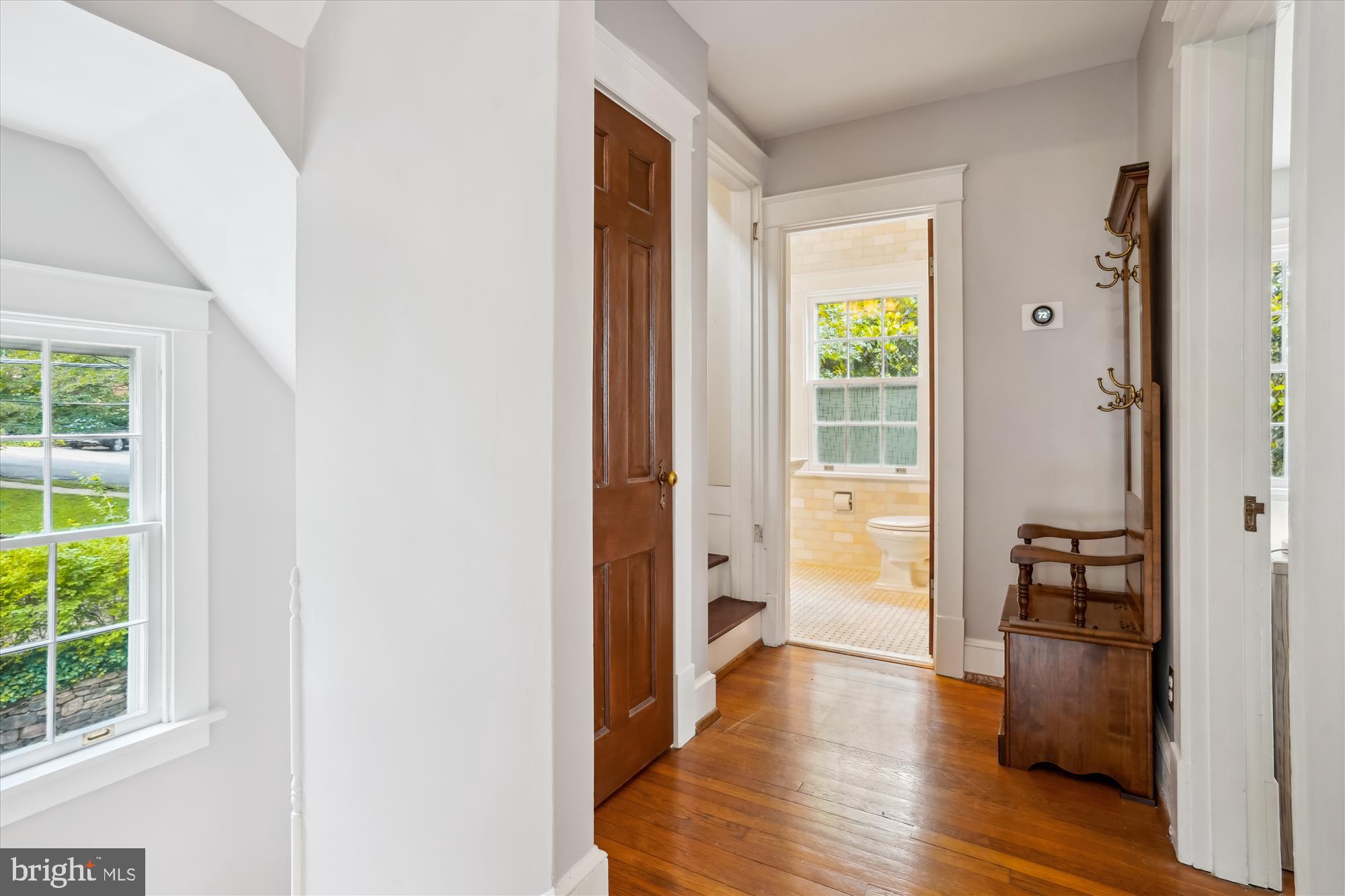 402 W MASONIC VIEW AVENUE