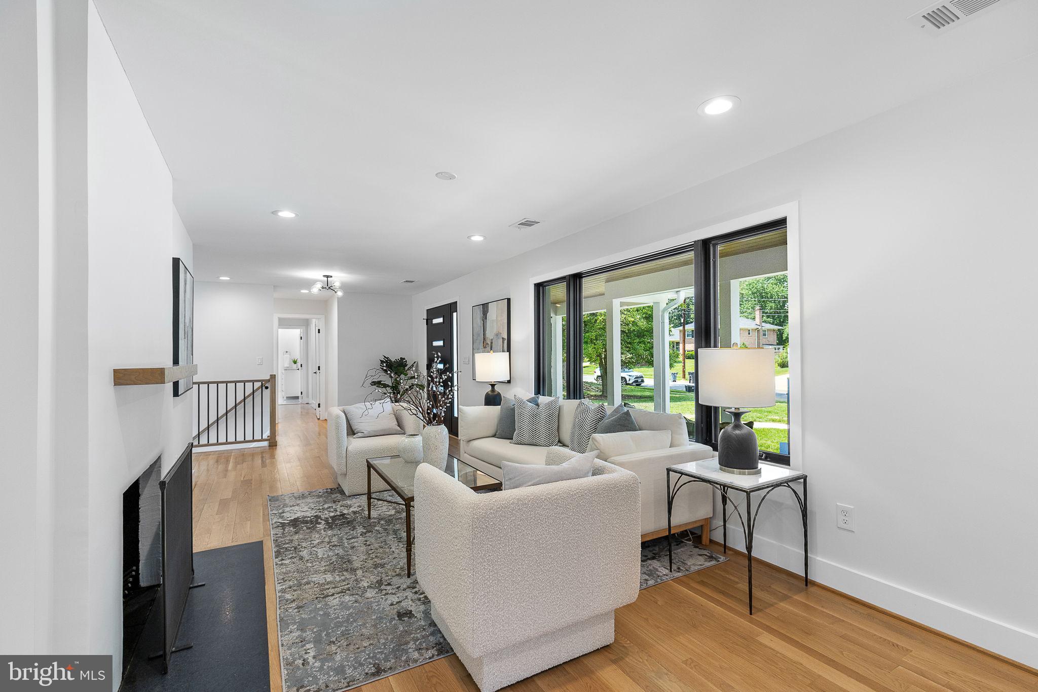 1324 KINGSTON AVENUE