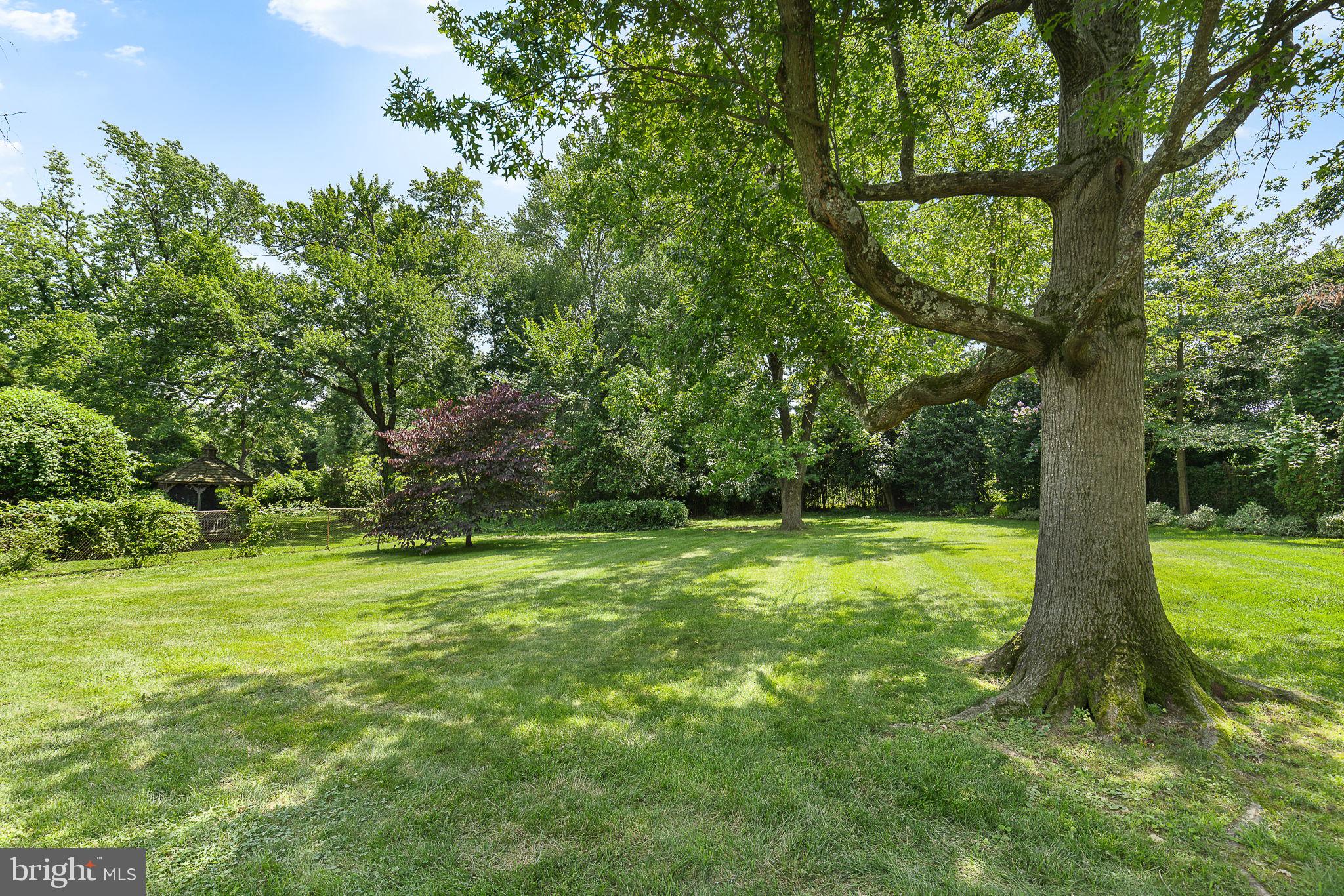 1324 KINGSTON AVENUE