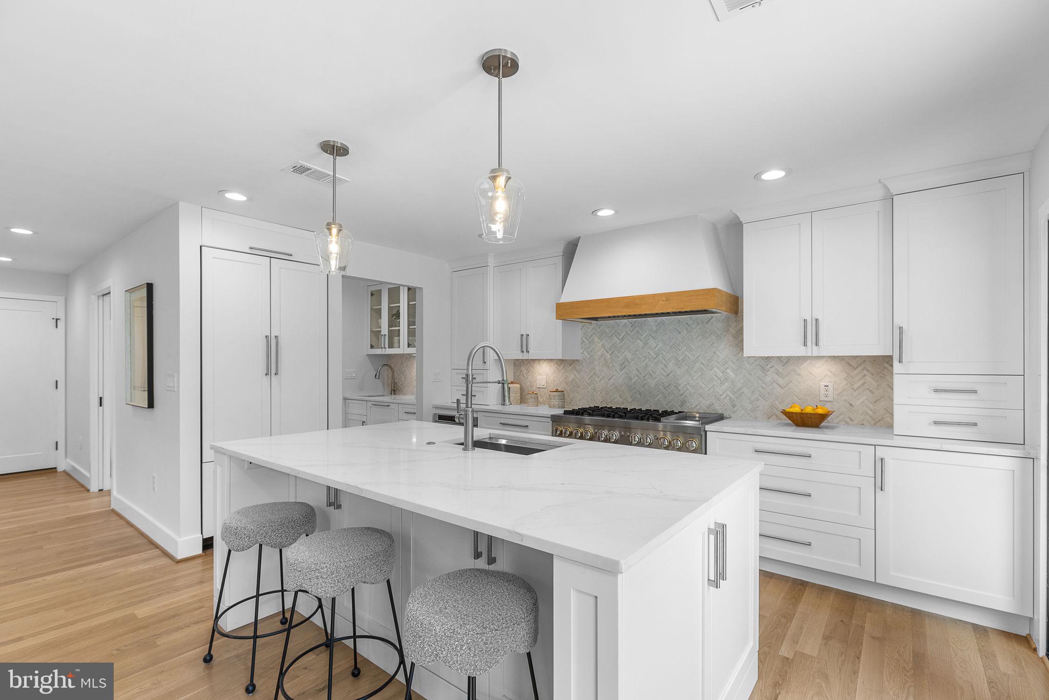 1324 KINGSTON AVENUE