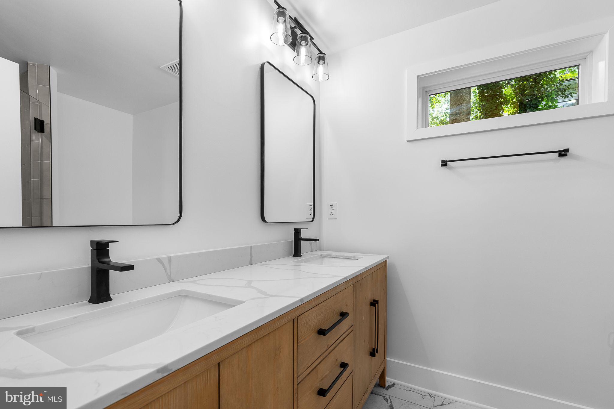 1324 KINGSTON AVENUE