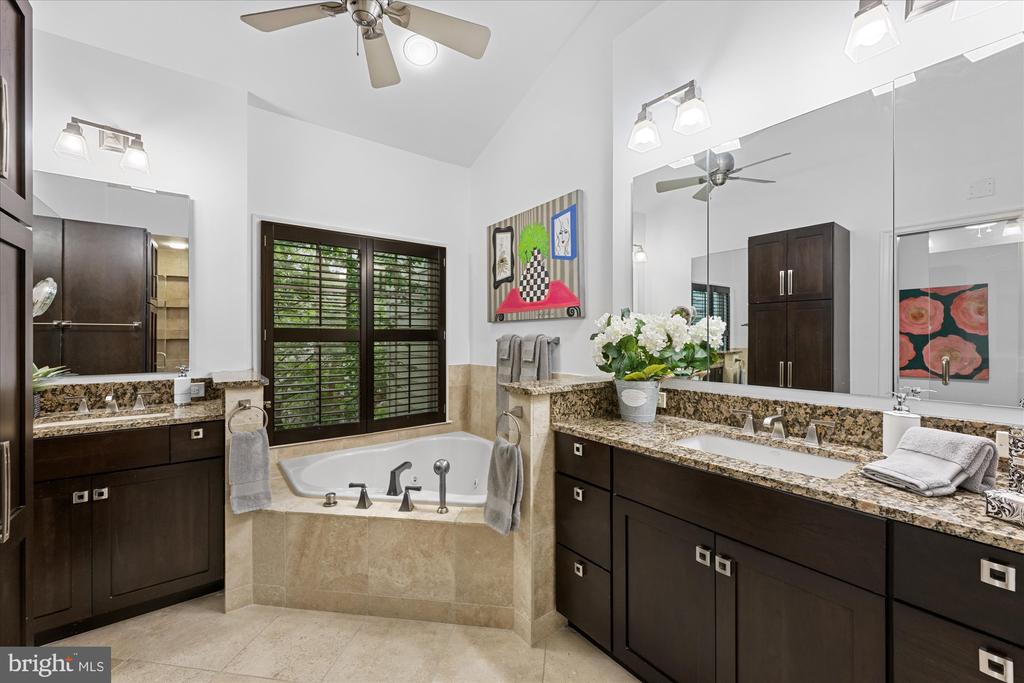 5267 POCOSIN LANE