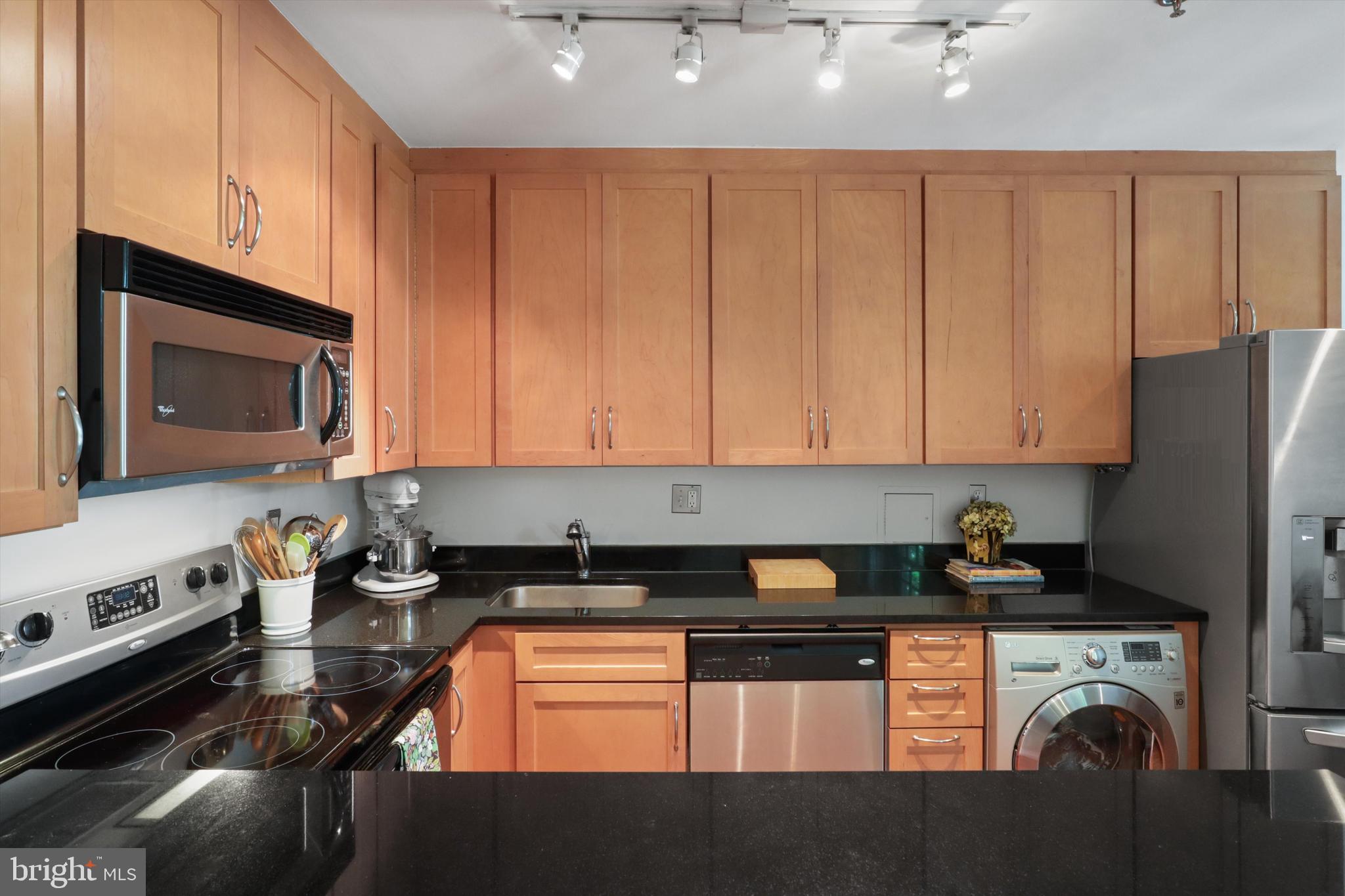 602 BASHFORD LANE 2221