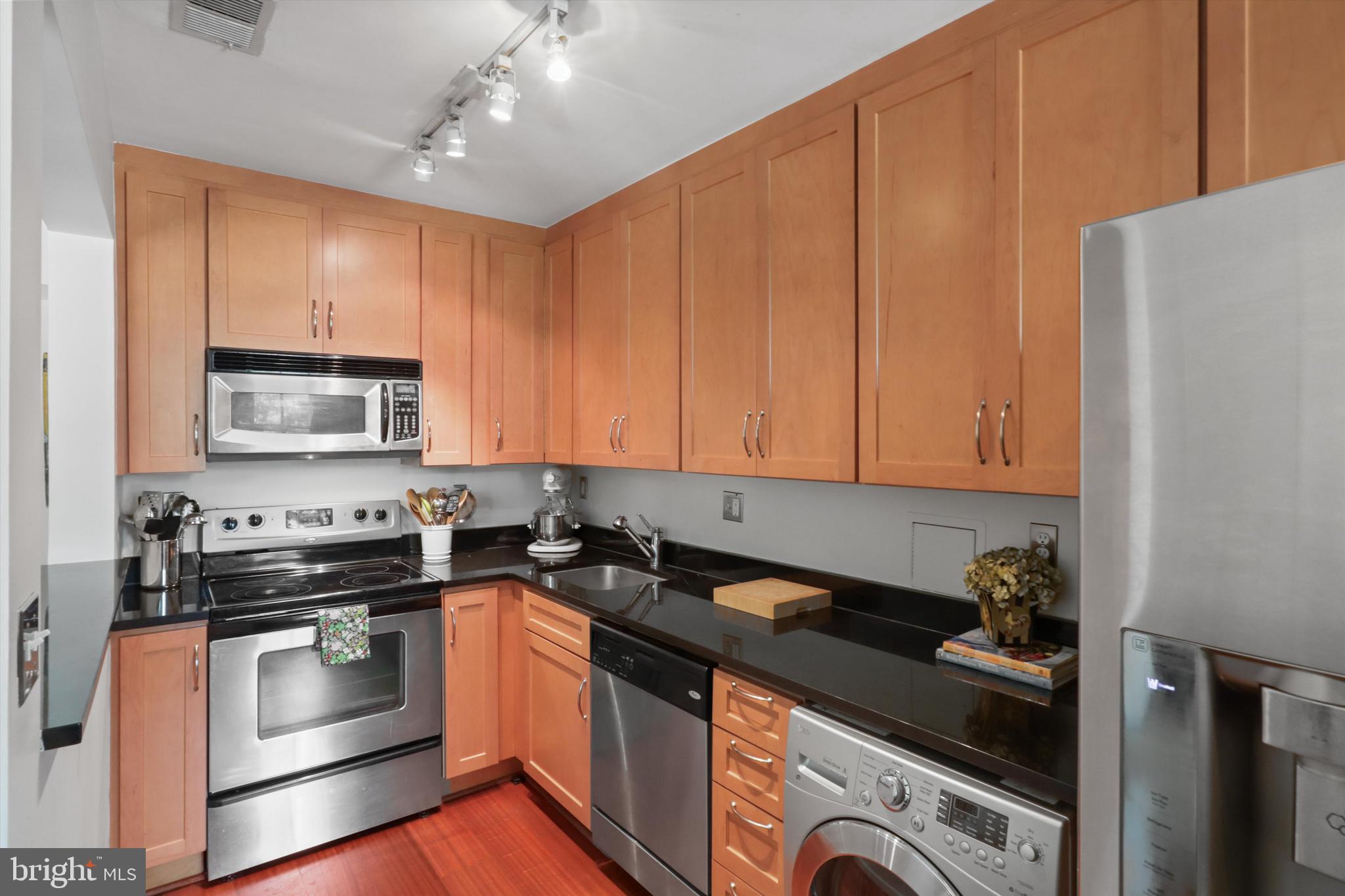 602 BASHFORD LANE 2221